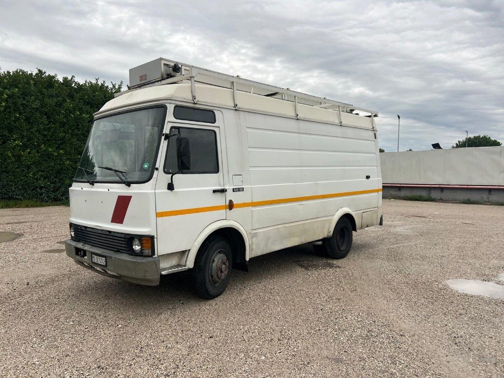 FIAT 60 10 - Furgon: obrázek 1 FIAT 60 10 - Furgon: obrázek 1