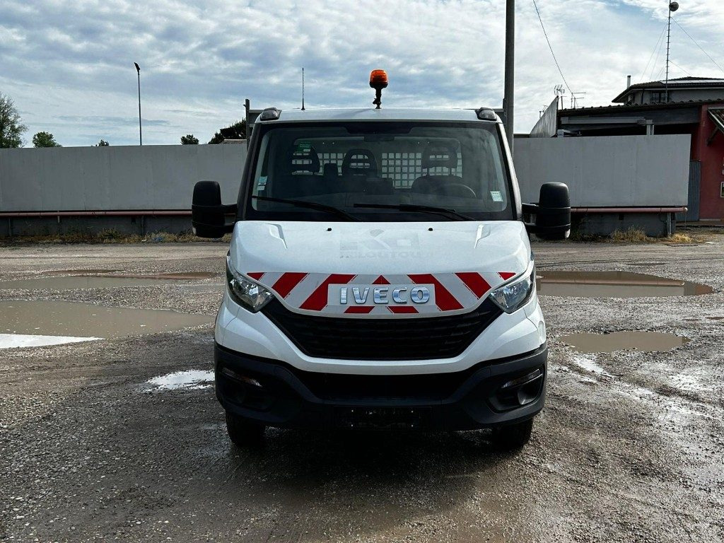 IVECO DAILY 35.140 RIBALTABILE - Dodávka sklápěč: obrázek 2 IVECO DAILY 35.140 RIBALTABILE - Dodávka sklápěč: obrázek 2