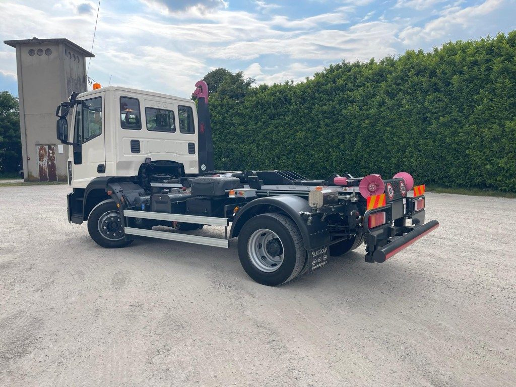 IVECO EUROCARGO 120E22 SCARRABILE - Hákový nosič kontejnerů: obrázek 3 IVECO EUROCARGO 120E22 SCARRABILE - Hákový nosič kontejnerů: obrázek 3