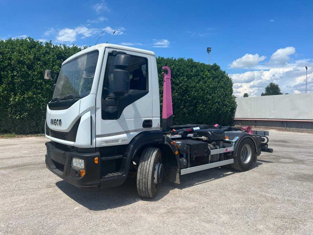IVECO EUROCARGO 160E25 SCARRABILE - Hákový nosič kontejnerů: obrázek 1 IVECO EUROCARGO 160E25 SCARRABILE - Hákový nosič kontejnerů: obrázek 1