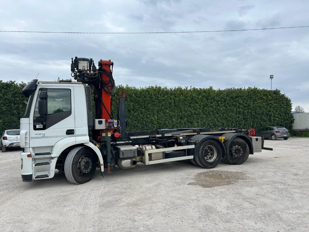 IVECO STRALIS 260E45 SCARRABILE - Hákový nosič kontejnerů: obrázek 2 IVECO STRALIS 260E45 SCARRABILE - Hákový nosič kontejnerů: obrázek 2