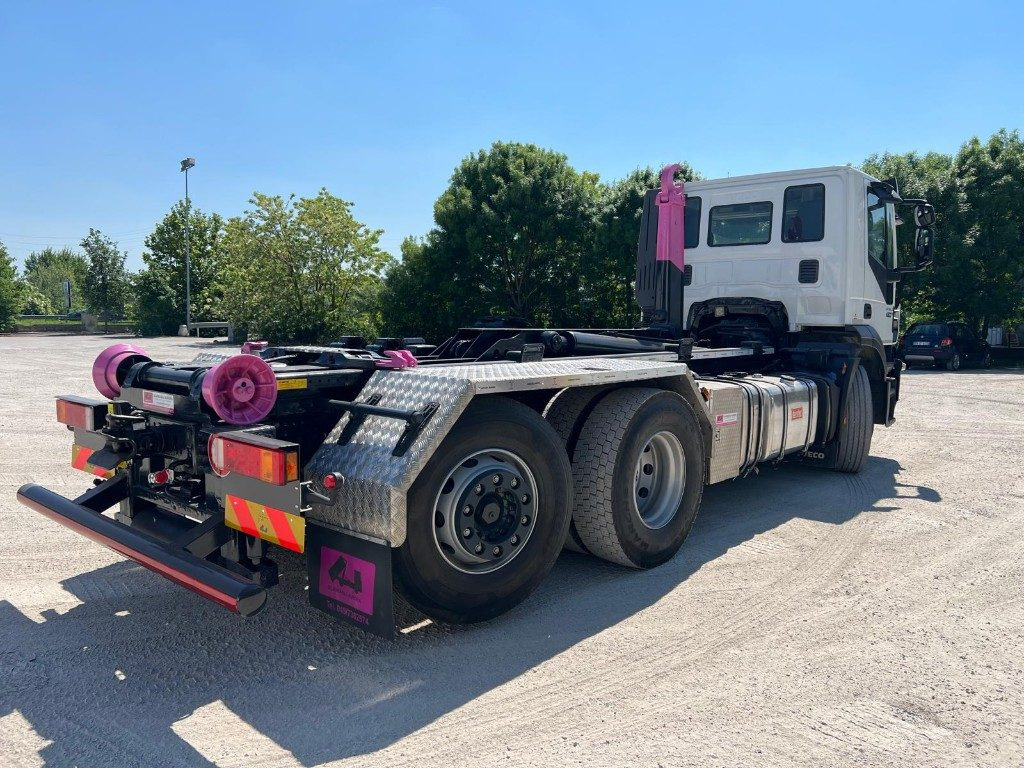 IVECO STRALIS 460 SCARRABILE - Hákový nosič kontejnerů: obrázek 5 IVECO STRALIS 460 SCARRABILE - Hákový nosič kontejnerů: obrázek 5