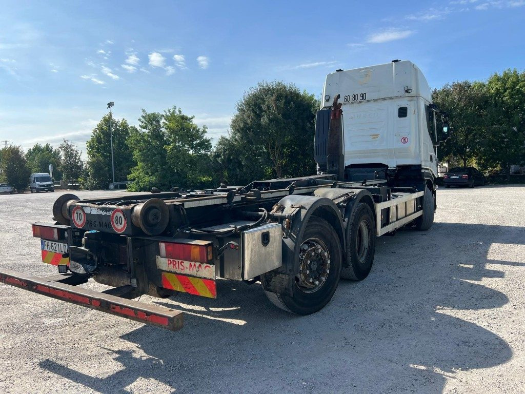 IVECO STRALIS 460 SCARRABILE - Hákový nosič kontejnerů: obrázek 4 IVECO STRALIS 460 SCARRABILE - Hákový nosič kontejnerů: obrázek 4