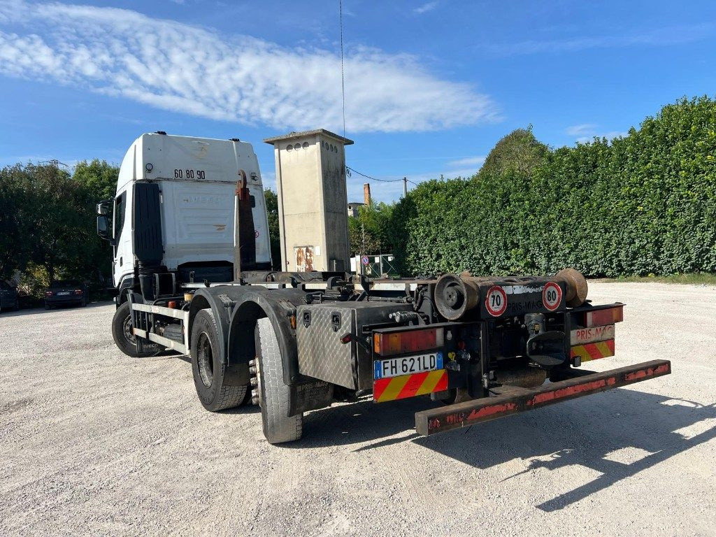 IVECO STRALIS 460 SCARRABILE - Hákový nosič kontejnerů: obrázek 3 IVECO STRALIS 460 SCARRABILE - Hákový nosič kontejnerů: obrázek 3