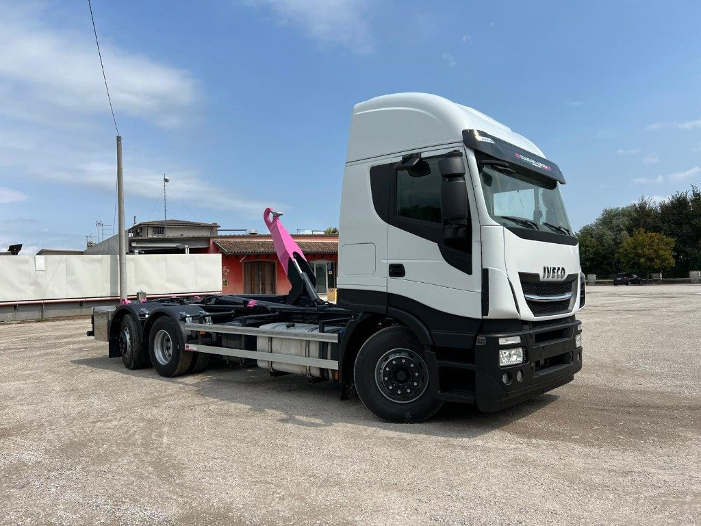 IVECO STRALIS 510 SCARRABILE - Hákový nosič kontejnerů: obrázek 3 IVECO STRALIS 510 SCARRABILE - Hákový nosič kontejnerů: obrázek 3