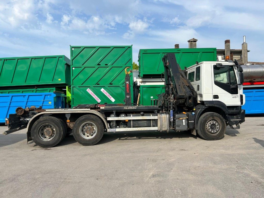 IVECO TRAKKER 410 SCARRABILE - Hákový nosič kontejnerů: obrázek 4 IVECO TRAKKER 410 SCARRABILE - Hákový nosič kontejnerů: obrázek 4