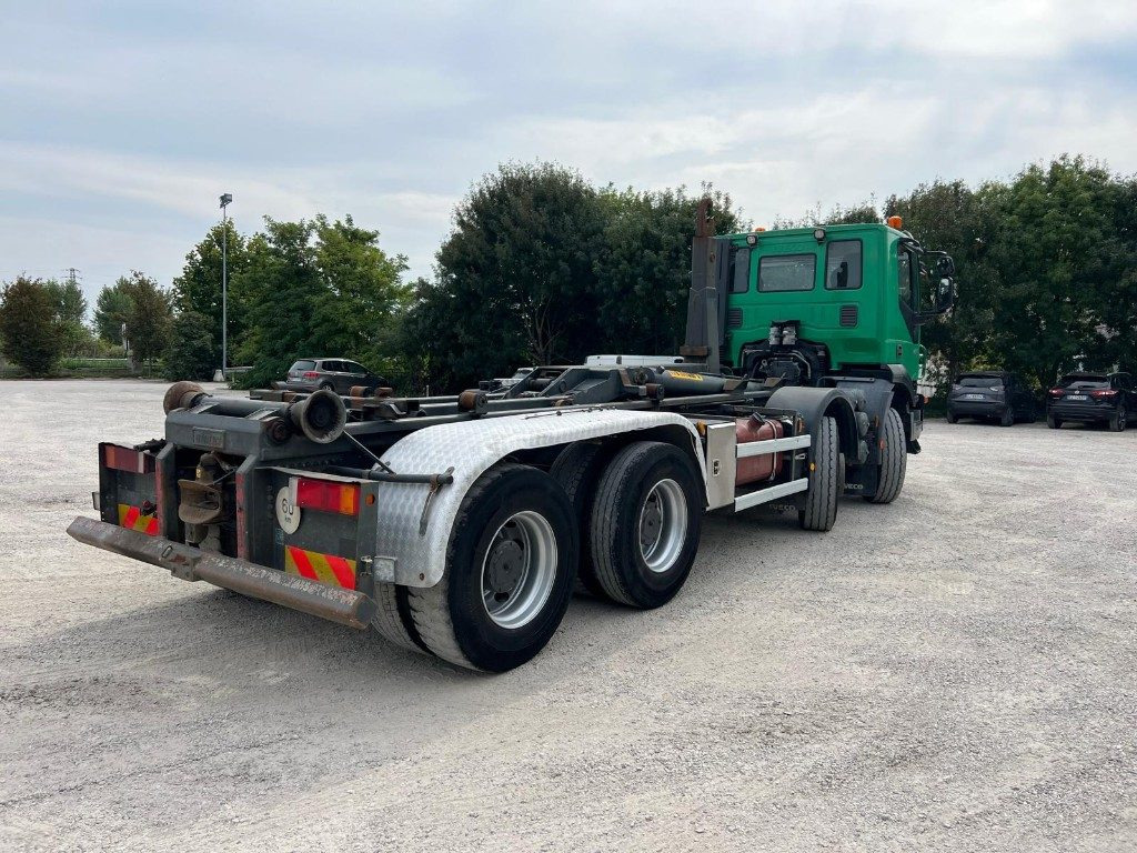 Hákový nosič kontejnerů IVECO TRAKKER AD340T41 SCARRABILE: obrázek 6