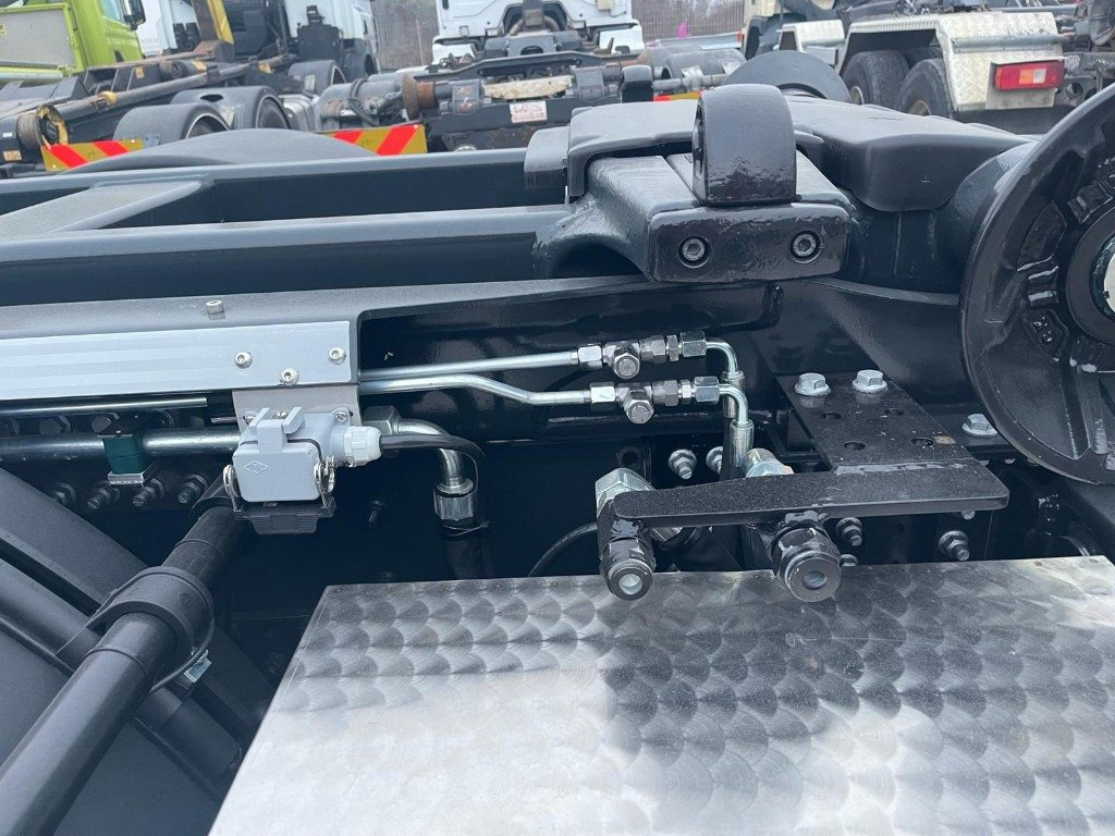IVECO X-WAY AD350X480YPS SCARRABILE NUOVO - Hákový nosič kontejnerů: obrázek 5 IVECO X-WAY AD350X480YPS SCARRABILE NUOVO - Hákový nosič kontejnerů: obrázek 5