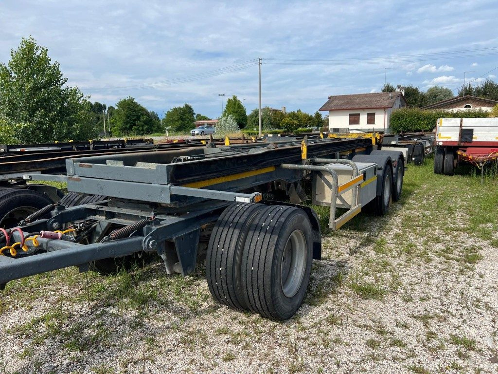 PIACENZA RIMORCHIO PIACENZA SCARRABILE BALESTRATO - Hákový/ Ramenový nosič přívěs: obrázek 2 PIACENZA RIMORCHIO PIACENZA SCARRABILE BALESTRATO - Hákový/ Ramenový nosič přívěs: obrázek 2