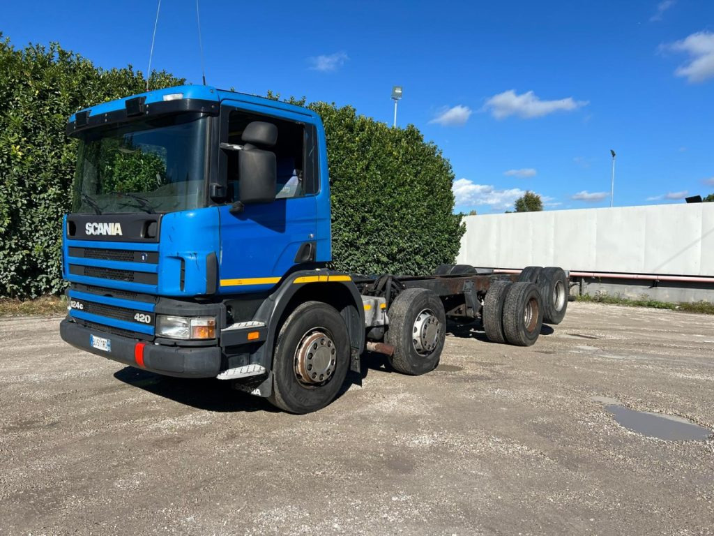 SCANIA 124GB 420 A TELAIO - Podvozek s kabinou: obrázek 1 SCANIA 124GB 420 A TELAIO - Podvozek s kabinou: obrázek 1