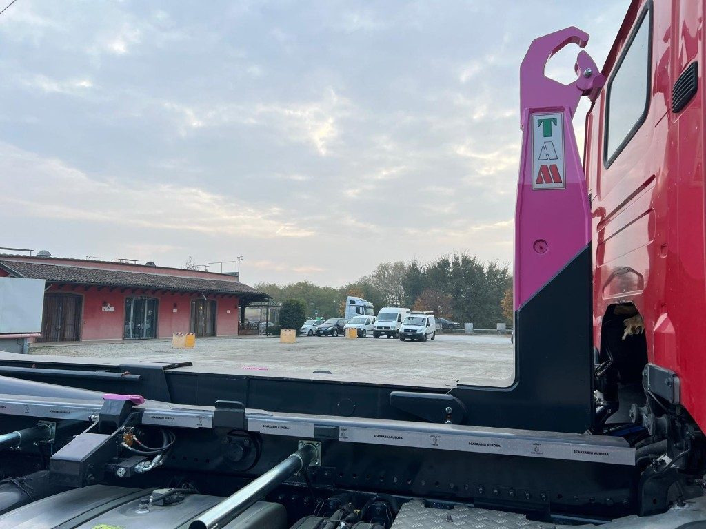 Hákový nosič kontejnerů SCANIA G440 SCARRABILE NUOVO PNEUMATICO POSTERIORE: obrázek 6
