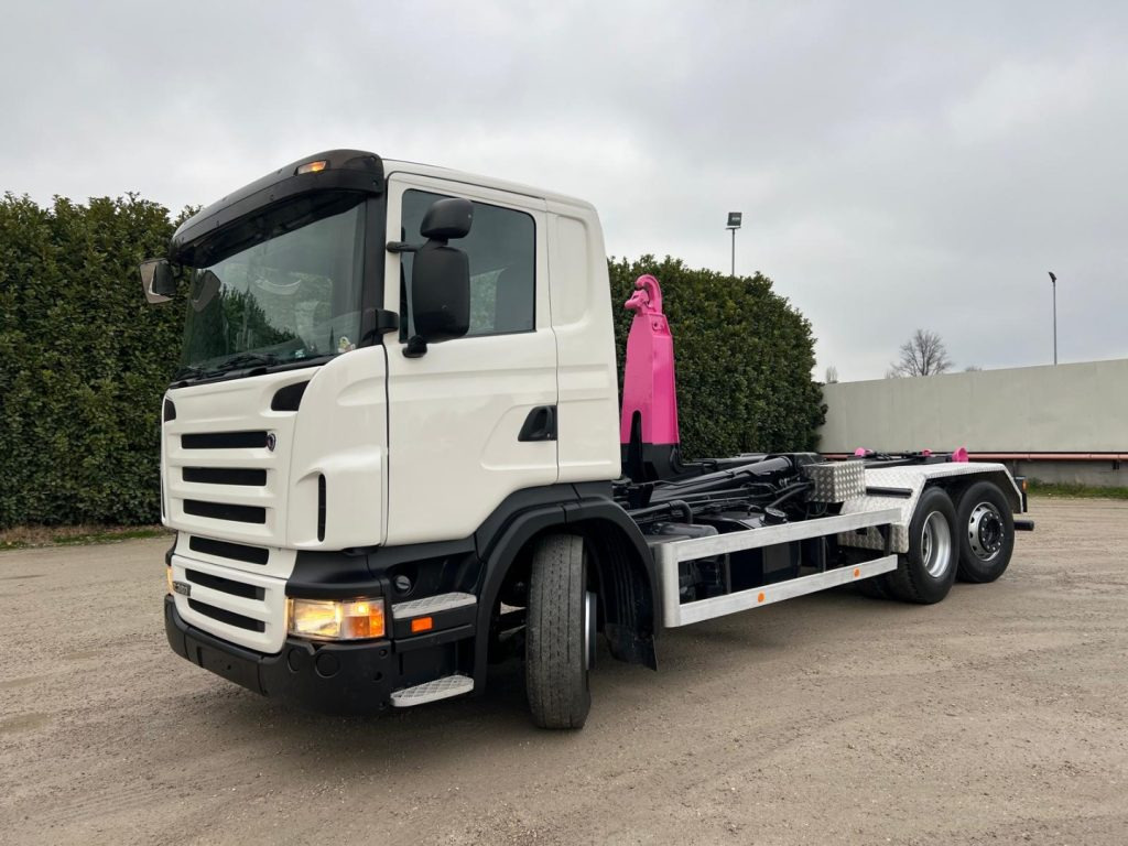 SCANIA R380 SCARRABILE - Hákový nosič kontejnerů: obrázek 1 SCANIA R380 SCARRABILE - Hákový nosič kontejnerů: obrázek 1