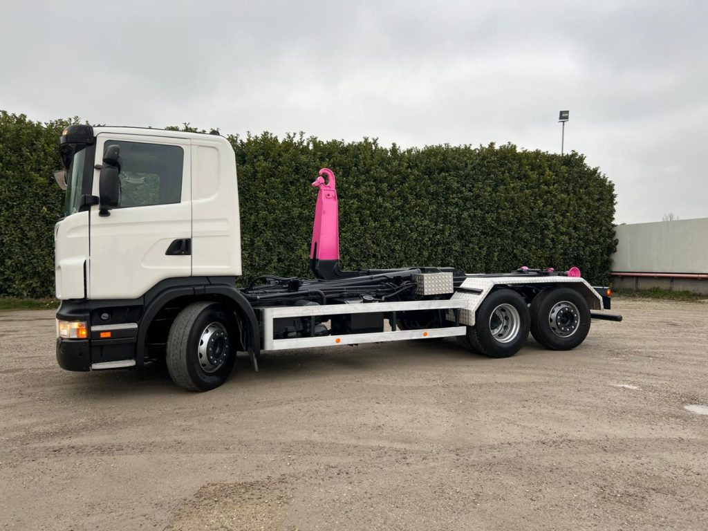 SCANIA R380 SCARRABILE - Hákový nosič kontejnerů: obrázek 2 SCANIA R380 SCARRABILE - Hákový nosič kontejnerů: obrázek 2