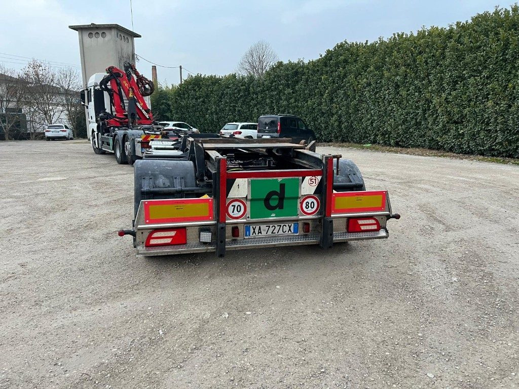 ZORZI RIMORCHIO SCARRABILE ZORZI 20R070 PNEUMATICO - Hákový/ Ramenový nosič přívěs: obrázek 2 ZORZI RIMORCHIO SCARRABILE ZORZI 20R070 PNEUMATICO - Hákový/ Ramenový nosič přívěs: obrázek 2