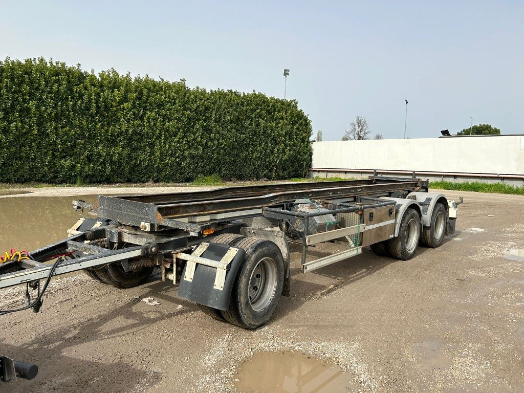 ZORZI RIMORCHIO ZORZI 26R070 SCARRABILE BALESTRATO - Hákový/ Ramenový nosič přívěs: obrázek 1 ZORZI RIMORCHIO ZORZI 26R070 SCARRABILE BALESTRATO - Hákový/ Ramenový nosič přívěs: obrázek 1