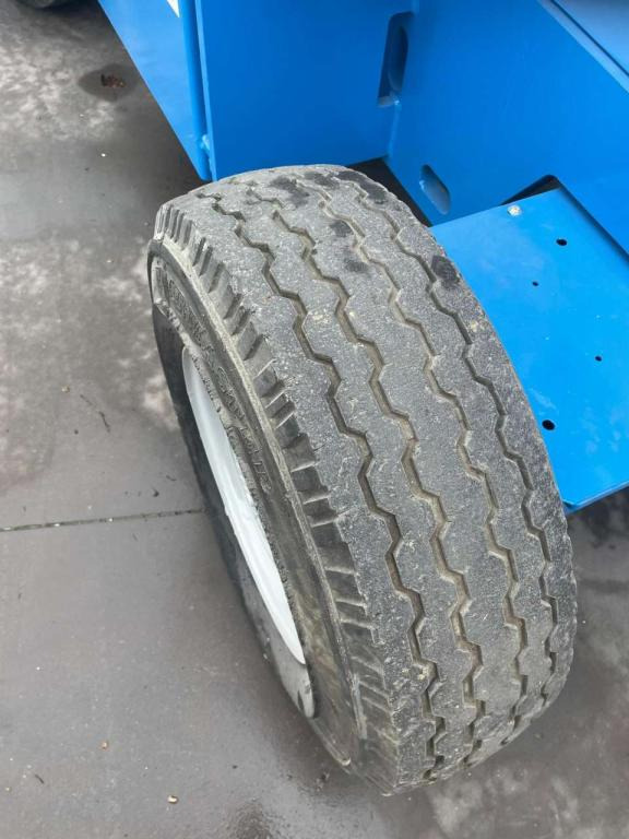 Genie Z45/25 - Kloubová plošina: obrázek 4 Genie Z45/25 - Kloubová plošina: obrázek 4