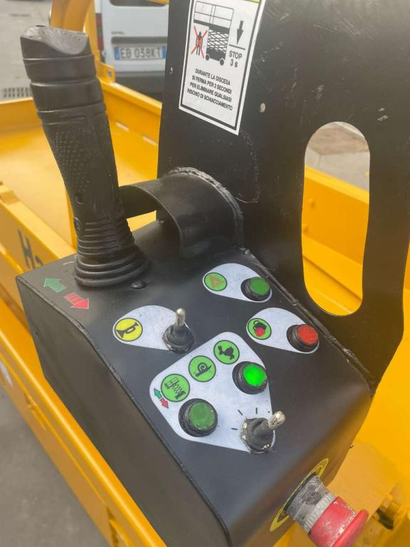 Haulotte OPTIMUM 8 - Nůžková plošina: obrázek 2 Haulotte OPTIMUM 8 - Nůžková plošina: obrázek 2