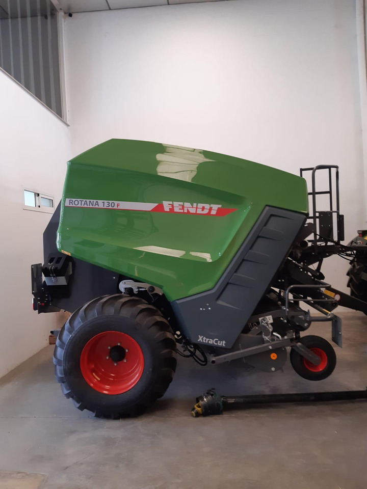 Fendt Rotana 130 F - Stroj na sklizeň pícnin: obrázek 1 Fendt Rotana 130 F - Stroj na sklizeň pícnin: obrázek 1