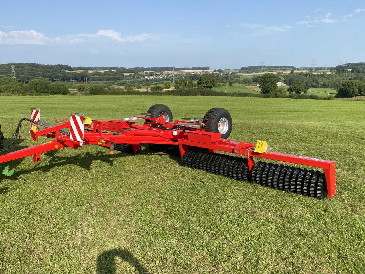 He-Va Tip-Roller 8,2 m - Zemědělský válec: obrázek 1 He-Va Tip-Roller 8,2 m - Zemědělský válec: obrázek 1