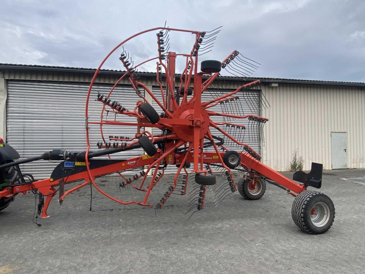 Kuhn GA 8731 - Obraceč/ Shrnovač: obrázek 1 Kuhn GA 8731 - Obraceč/ Shrnovač: obrázek 1