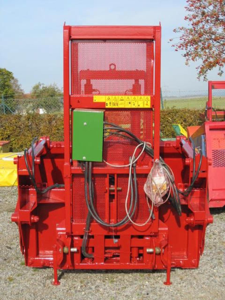 Strautmann SZ 234 Heckschneidza - Zemědělský přívěs: obrázek 2 Strautmann SZ 234 Heckschneidza - Zemědělský přívěs: obrázek 2