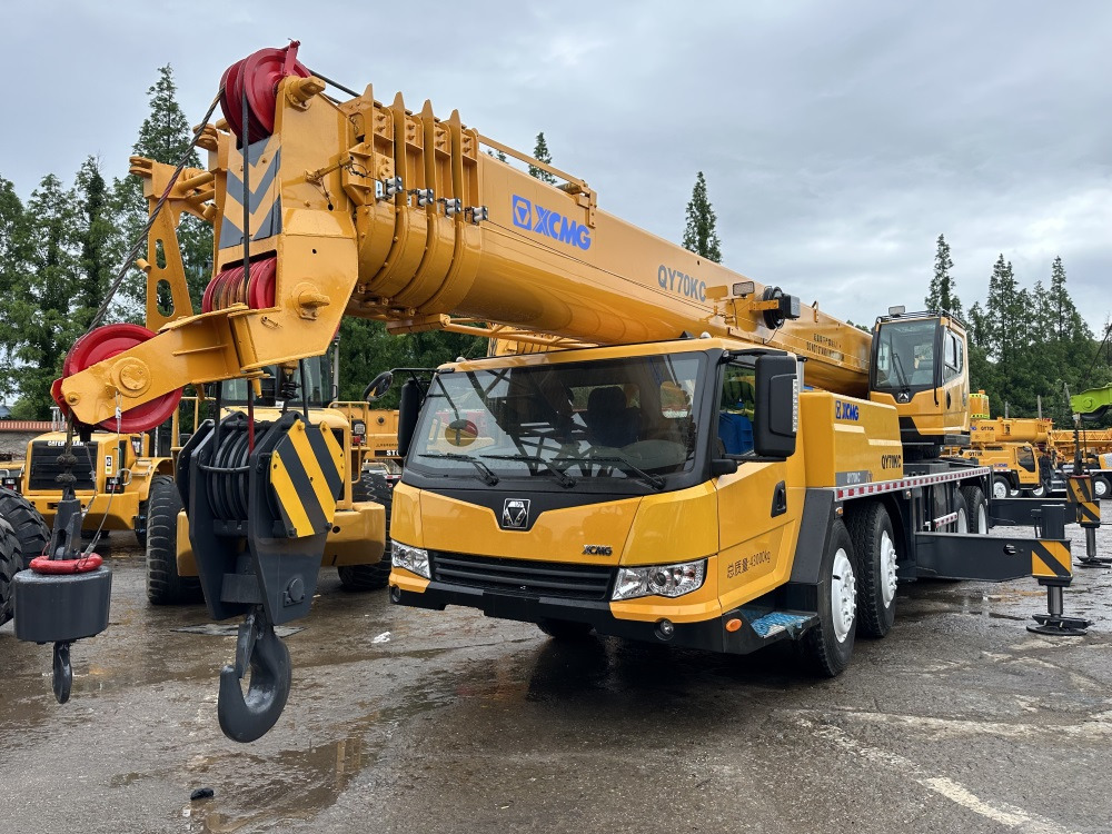 XCMG 70 ton QY70KC XCT75 QY75K QY70KS QY50KC QY100K xct80 truck crane - Autojeřáb: obrázek 2 XCMG 70 ton QY70KC XCT75 QY75K QY70KS QY50KC QY100K xct80 truck crane - Autojeřáb: obrázek 2