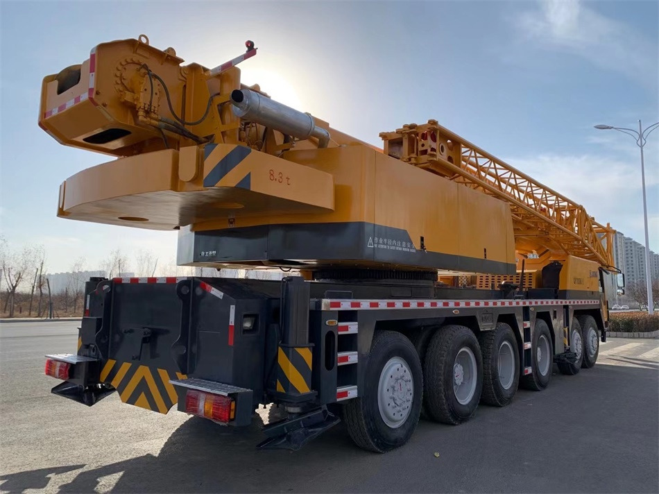 XCMG QY100K 100 ton truck crane - Autojeřáb: obrázek 4 XCMG QY100K 100 ton truck crane - Autojeřáb: obrázek 4
