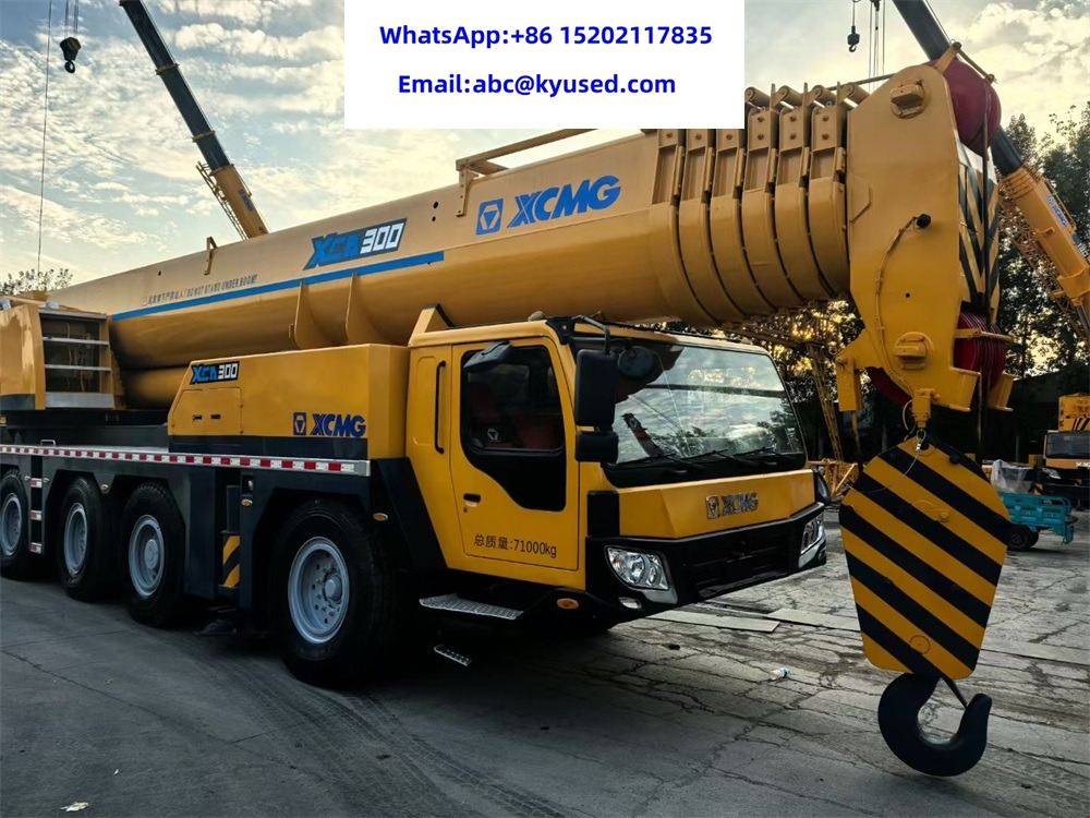 XCMG XCT300 XCA300 QAY300 XCA350 300Ton 350ton 260ton 250ton 220ton 240ton 200ton 180ton 160t 150ton 130ton 120ton 100ton - Univerzální autojeřáb: obrázek 3 XCMG XCT300 XCA300 QAY300 XCA350 300Ton 350ton 260ton 250ton 220ton 240ton 200ton 180ton 160t 150ton 130ton 120ton 100ton - Univerzální autojeřáb: obrázek 3