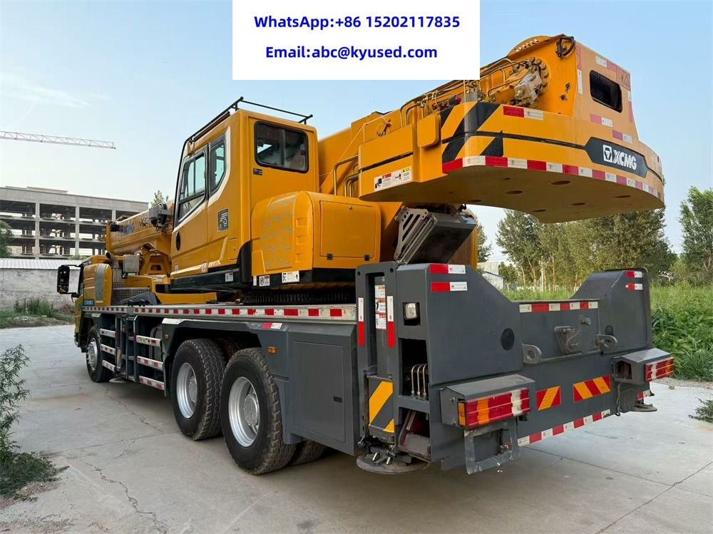 XCMG XCT35L5 XCT25L5 XCT40 XCT50 XCT60 XCT70 XCT80 QY35K 25TON 35TON 50TON CRANE - Autojeřáb: obrázek 4 XCMG XCT35L5 XCT25L5 XCT40 XCT50 XCT60 XCT70 XCT80 QY35K 25TON 35TON 50TON CRANE - Autojeřáb: obrázek 4