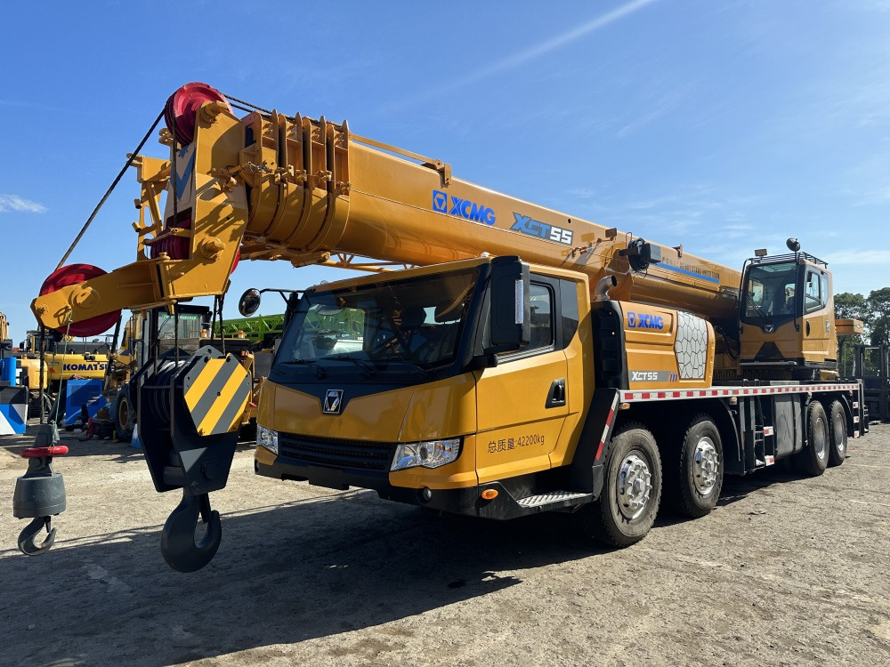 XCMG XCT55 XCT50 QY50KC QY50KA 55 ton 50 ton truck crane - Autojeřáb: obrázek 1 XCMG XCT55 XCT50 QY50KC QY50KA 55 ton 50 ton truck crane - Autojeřáb: obrázek 1