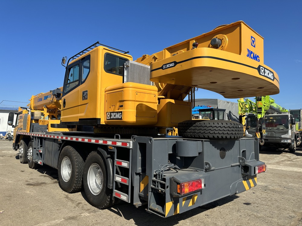 XCMG XCT55 XCT50 QY50KC QY50KA QY50K-II 25 ton 35 ton 40 ton 55 ton 50 ton 60 ton truck crane - Autojeřáb: obrázek 4 XCMG XCT55 XCT50 QY50KC QY50KA QY50K-II 25 ton 35 ton 40 ton 55 ton 50 ton 60 ton truck crane - Autojeřáb: obrázek 4