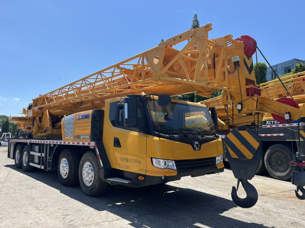 XCMG XCT55 XCT50 QY50KC QY50KA QY50K-II 25 ton 35 ton 40 ton 55 ton 50 ton 60 ton xcmg truck crane - Autojeřáb: obrázek 2 XCMG XCT55 XCT50 QY50KC QY50KA QY50K-II 25 ton 35 ton 40 ton 55 ton 50 ton 60 ton xcmg truck crane - Autojeřáb: obrázek 2