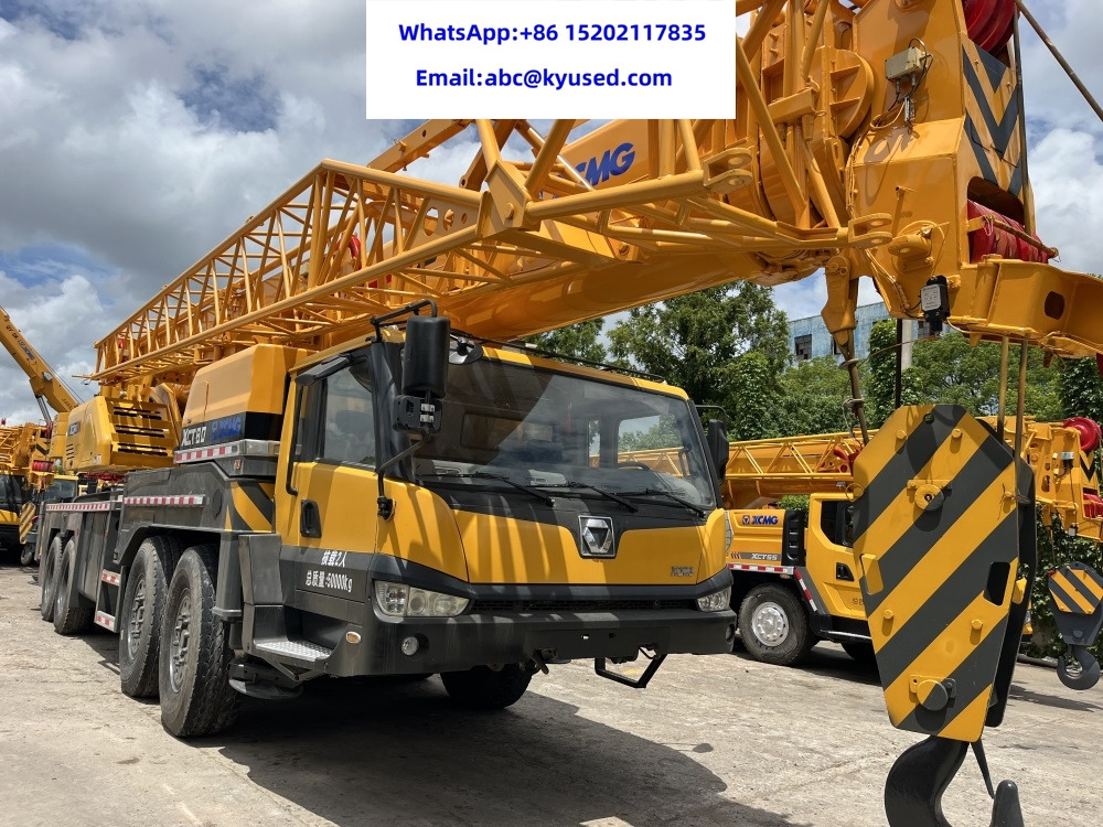 XCMG XCT80 80Tons XCT75 XCT70 XCT50 XCT55 XCT35 XCT25 25T 35T 50T 70T 55T 80TON CRANE - Autojeřáb: obrázek 3 XCMG XCT80 80Tons XCT75 XCT70 XCT50 XCT55 XCT35 XCT25 25T 35T 50T 70T 55T 80TON CRANE - Autojeřáb: obrázek 3