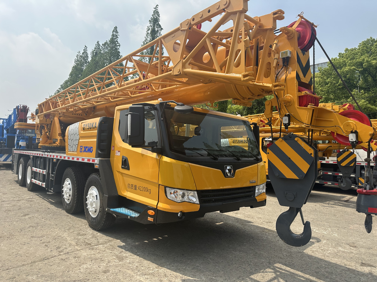 XCMG qy50ka qy50kc qy50k xct50 xct55 50 ton 55t truck crane - Autojeřáb: obrázek 2 XCMG qy50ka qy50kc qy50k xct50 xct55 50 ton 55t truck crane - Autojeřáb: obrázek 2