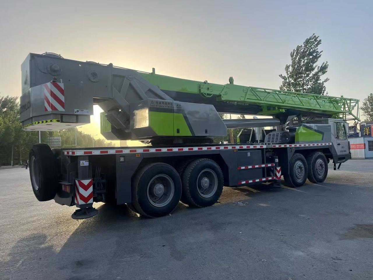 ZOOMLION ZTC700V 70 ton truck crane - Autojeřáb: obrázek 3 ZOOMLION ZTC700V 70 ton truck crane - Autojeřáb: obrázek 3
