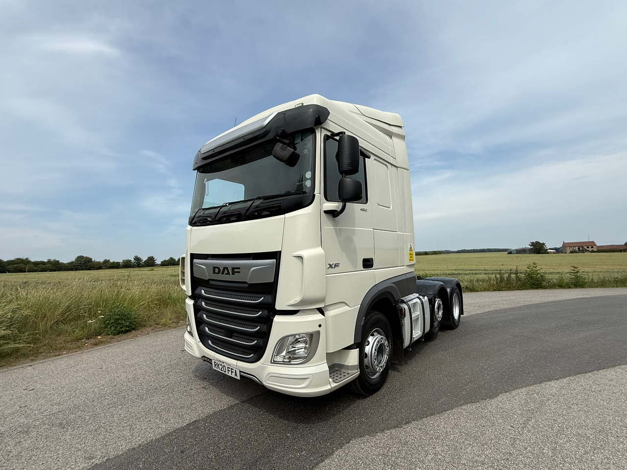 DAF XF 105 480 RHD - Tahač: obrázek 1 DAF XF 105 480 RHD - Tahač: obrázek 1