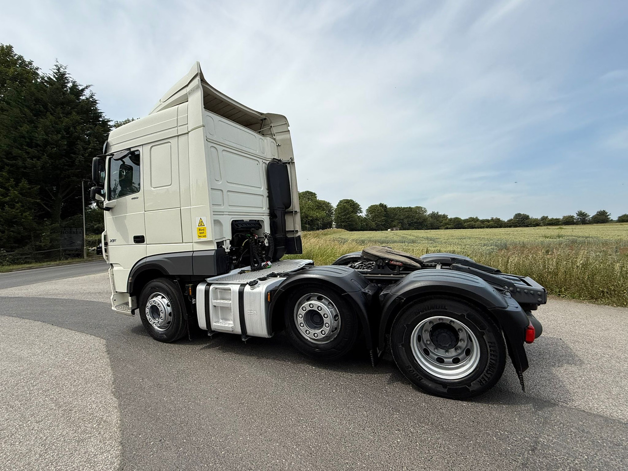 DAF XF 105 480 RHD - Tahač: obrázek 2 DAF XF 105 480 RHD - Tahač: obrázek 2