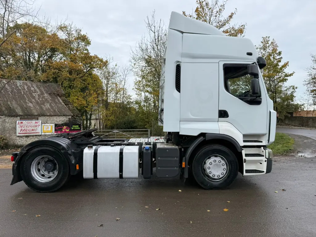 Renault Premium 440 DXi - Tahač: obrázek 4 Renault Premium 440 DXi - Tahač: obrázek 4