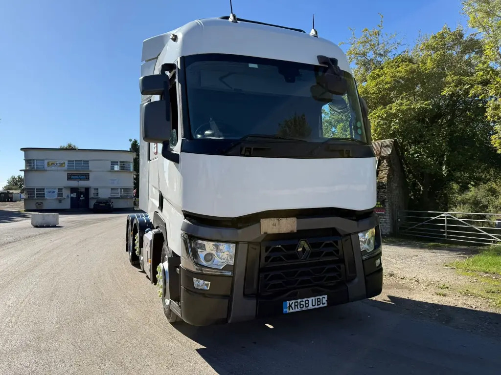 Renault T 480 (UBC) - Tahač: obrázek 3 Renault T 480 (UBC) - Tahač: obrázek 3