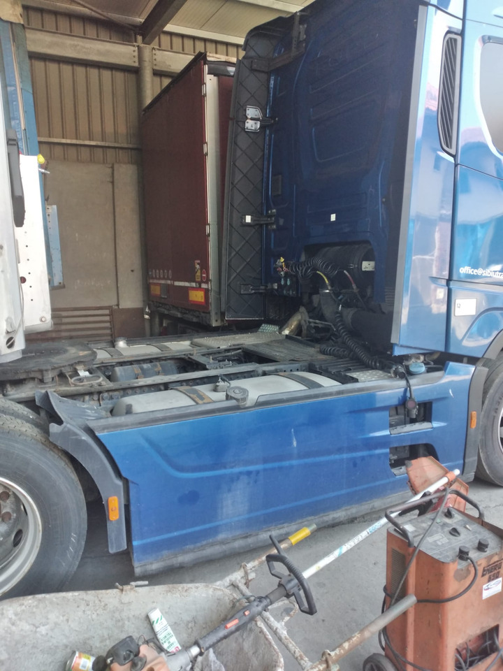 FORD F-MAX - Tahač: obrázek 3 FORD F-MAX - Tahač: obrázek 3