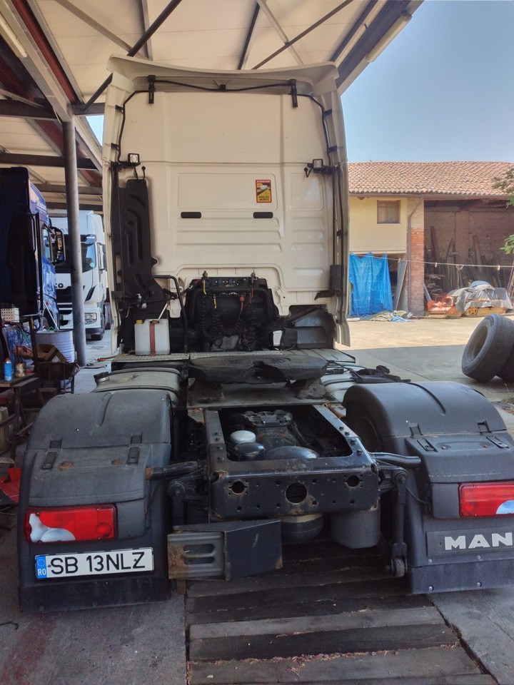 MAN TGX 18.440 - Tahač: obrázek 2 MAN TGX 18.440 - Tahač: obrázek 2