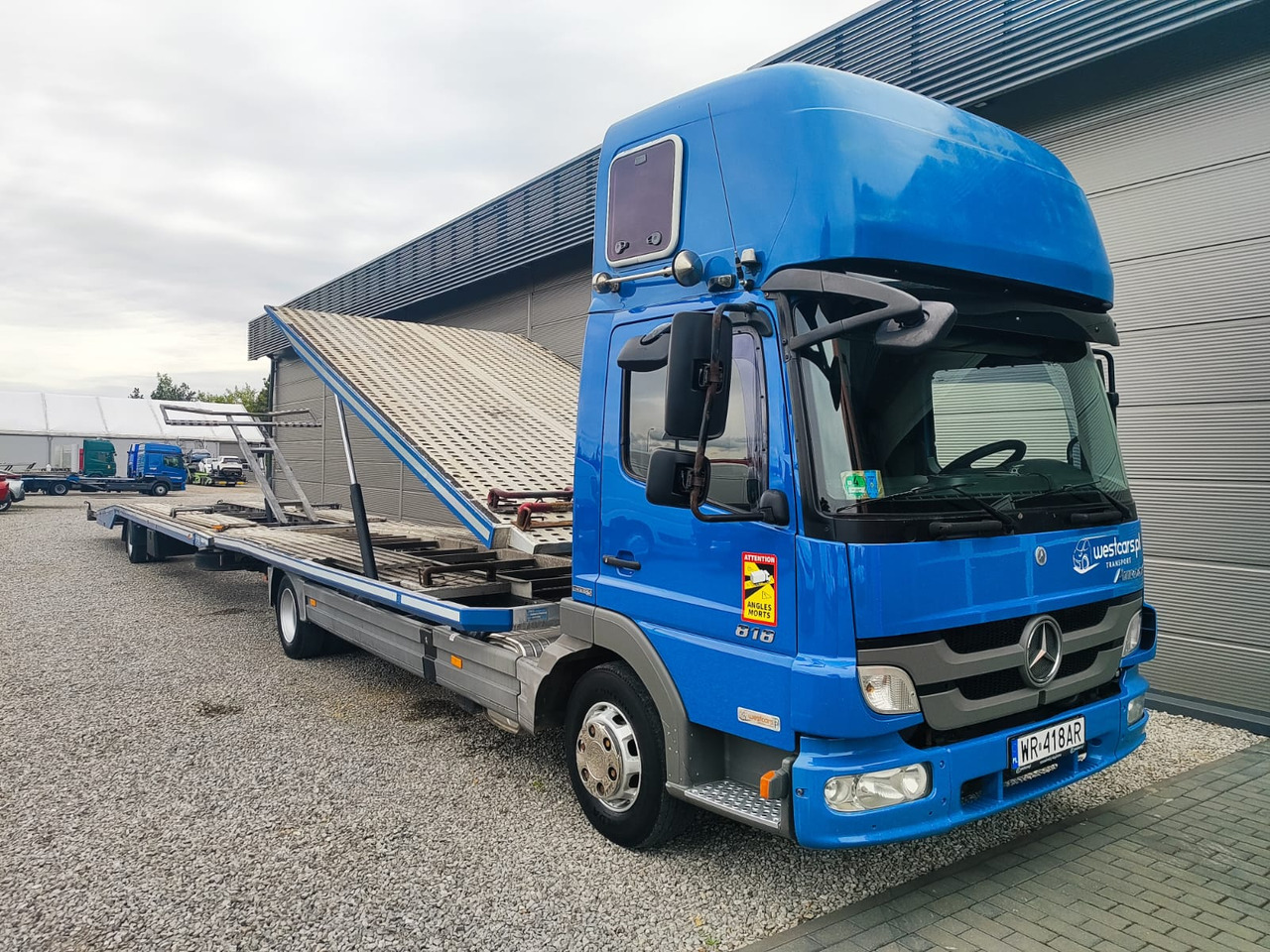 MERCEDES-BENZ ATEGO - Nákladní auto: obrázek 2 MERCEDES-BENZ ATEGO - Nákladní auto: obrázek 2