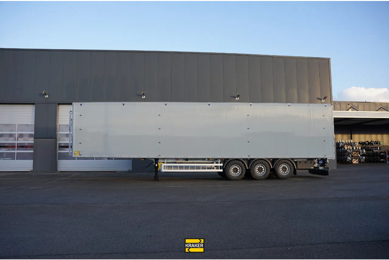 Kraker K-Force Fifth wheel 1250mm 90cbm 4 in stock - S posuvnou podlahou návěs: obrázek 2 Kraker K-Force Fifth wheel 1250mm 90cbm 4 in stock - S posuvnou podlahou návěs: obrázek 2