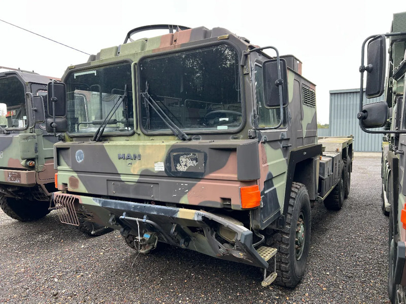 MAN KAT 25.422DFAEG 6X6 CABIN CHASSIS - TWIST LOCKS SYSTEM - Nákladní auto: obrázek 1 MAN KAT 25.422DFAEG 6X6 CABIN CHASSIS - TWIST LOCKS SYSTEM - Nákladní auto: obrázek 1