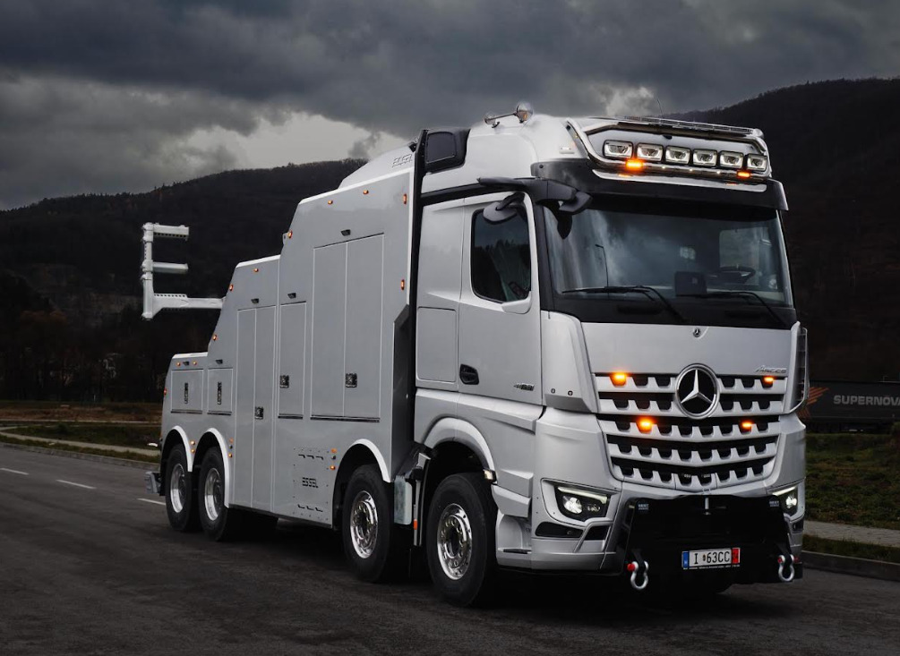 MERCEDES-BENZ Mercedes Arocs NEW T-REX silver - Odtahovka: obrázek 1 MERCEDES-BENZ Mercedes Arocs NEW T-REX silver - Odtahovka: obrázek 1