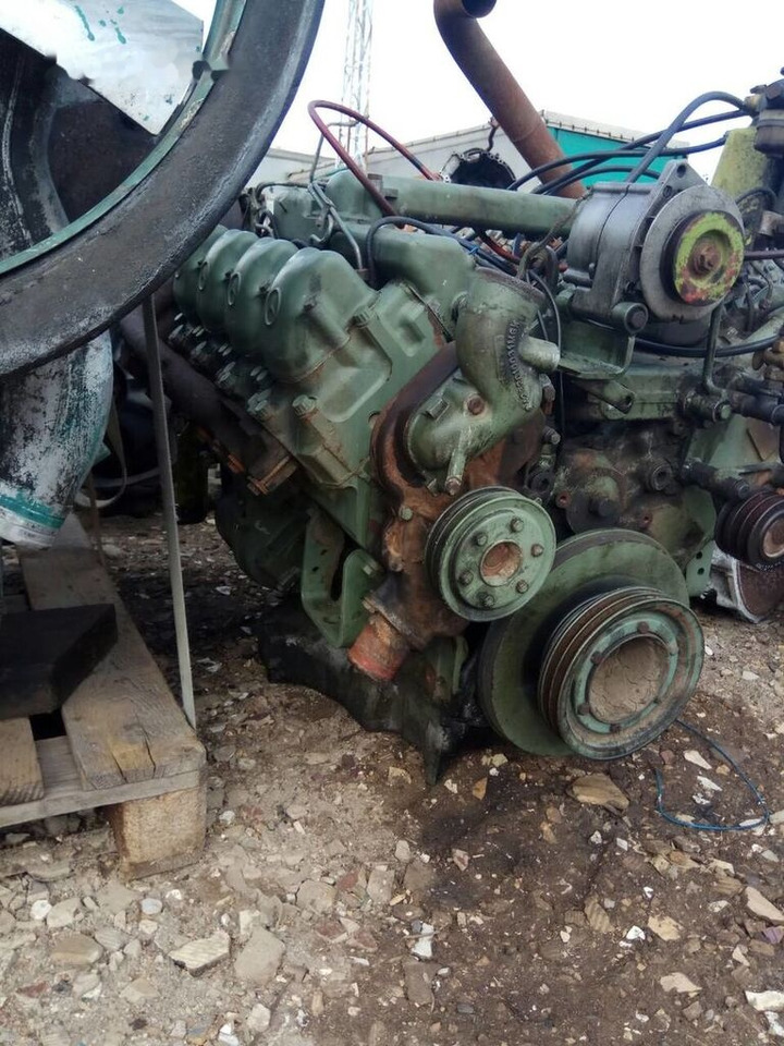 OM 422 V8 BiTurbo Mercedes-Benz - Motor pro Nákladní auto: obrázek 2 OM 422 V8 BiTurbo Mercedes-Benz - Motor pro Nákladní auto: obrázek 2