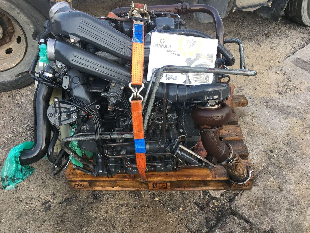 Mercedes-Benz OM441LA - Motor pro Nákladní auto: obrázek 1 Mercedes-Benz OM441LA - Motor pro Nákladní auto: obrázek 1