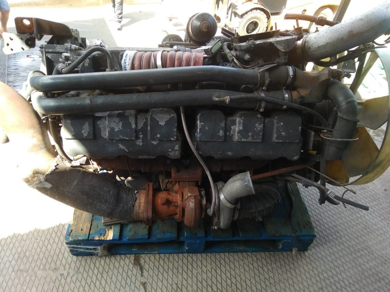 Renault Magnum E-TECH Renault MAGNUM - Motor pro Nákladní auto: obrázek 1 Renault Magnum E-TECH Renault MAGNUM - Motor pro Nákladní auto: obrázek 1