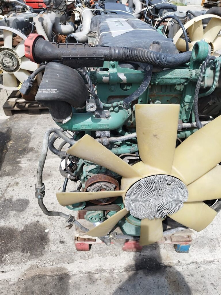 Volvo D13K truck - Motor pro Nákladní auto: obrázek 4 Volvo D13K truck - Motor pro Nákladní auto: obrázek 4