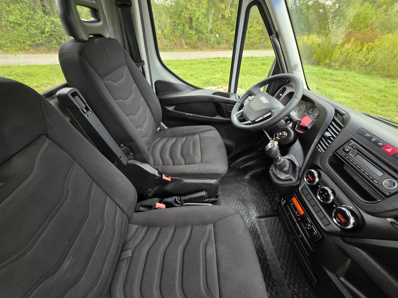 IVECO Daily 70c-17 Wywrotka 3.80 M ! Kiper 3-Stronny ! Klima ! 3.0 HPI * 170 Hp ! Super Stan ! Z Włoch ! leasing IVECO Daily 70c-17 Wywrotka 3.80 M ! Kiper 3-Stronny ! Klima ! 3.0 HPI * 170 Hp ! Super Stan ! Z Włoch !: obrázek 28 IVECO Daily 70c-17 Wywrotka 3.80 M ! Kiper 3-Stronny ! Klima ! 3.0 HPI * 170 Hp ! Super Stan ! Z Włoch ! leasing IVECO Daily 70c-17 Wywrotka 3.80 M ! Kiper 3-Stronny ! Klima ! 3.0 HPI * 170 Hp ! Super Stan ! Z Włoch !: obrázek 28